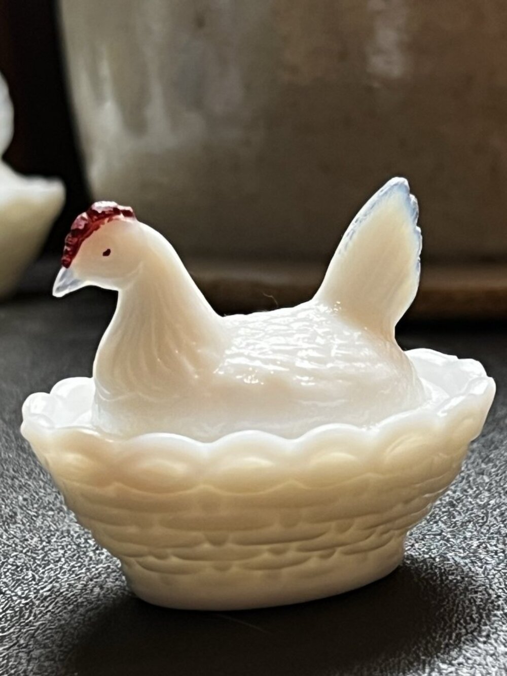 Vtg Westmoreland Opalescent White Mini Hen On Nest EUC From My Collection 2.5"